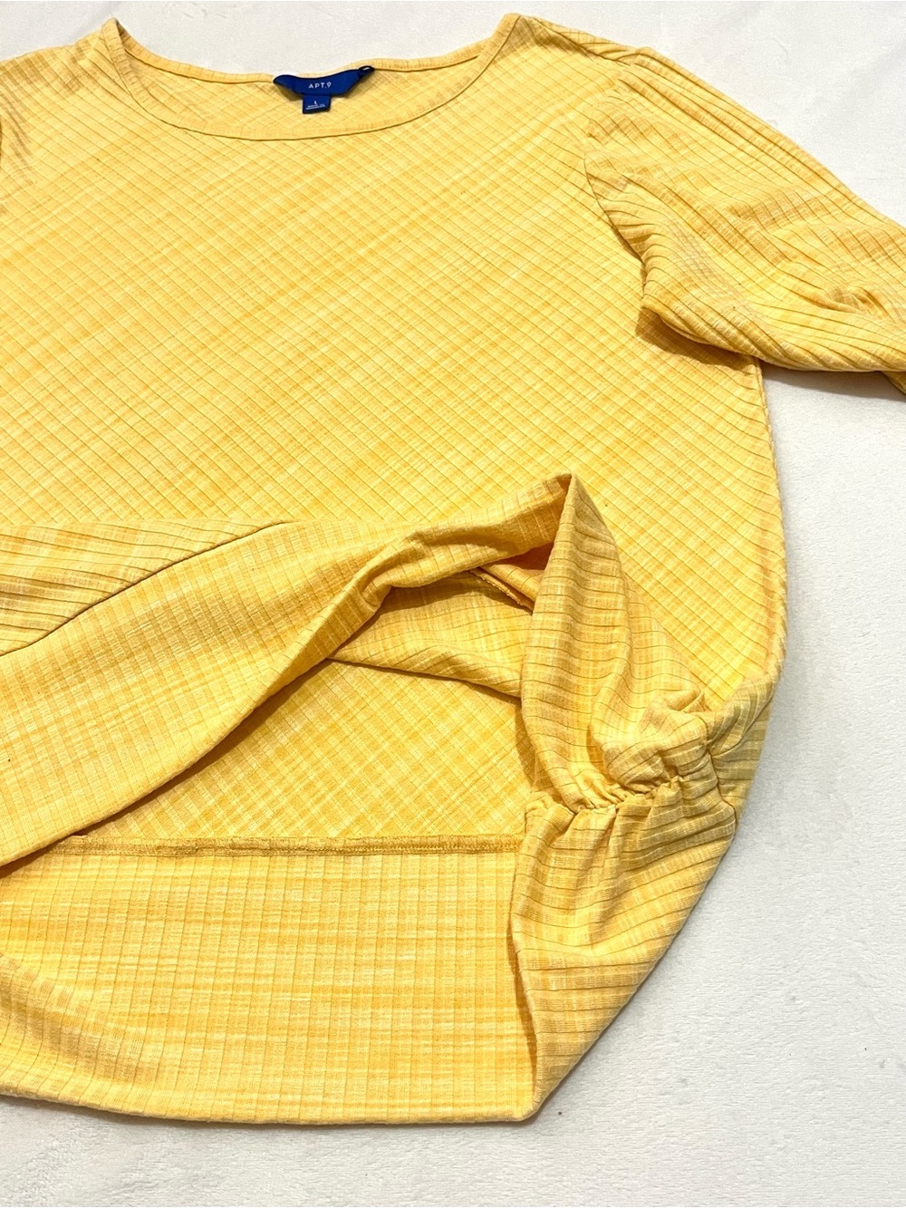 Apt. 9 Women’s Yellow Tie-Sleeve Quarter Sleeve Top Textured & Ruched Sides Lg - Picture 11 of 16
